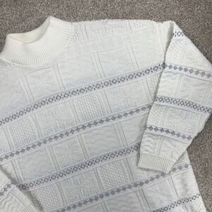 VTG Basic Edition Tunic Sweater M Nordic‎ Snowflakes Knit EUC Winter Pullover